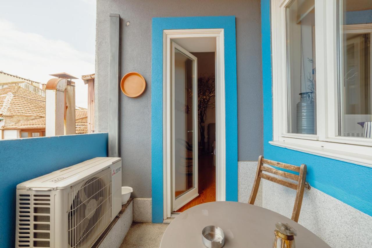 Downtown Modern Studio With Terrace By Vacationy Porto Exterior photo