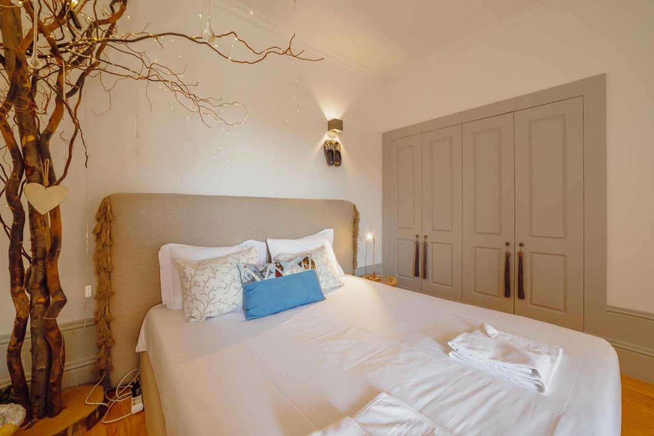 Downtown Modern Studio With Terrace By Vacationy Porto Exterior photo