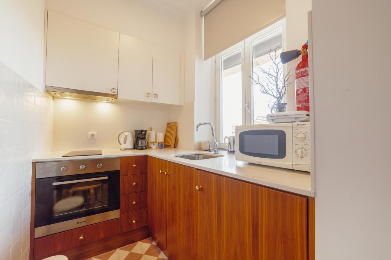 Downtown Modern Studio With Terrace By Vacationy Porto Exterior photo